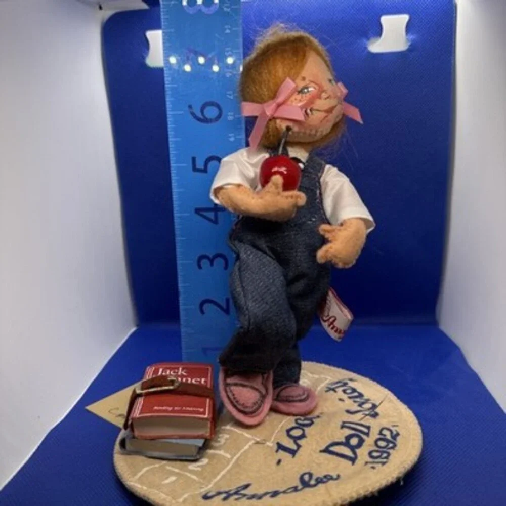 Annalee Dolls Jack And Janet School Signed By Artist Membership Figure Tag 1992